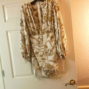 Bronx and Banco cream color w/gold chain design